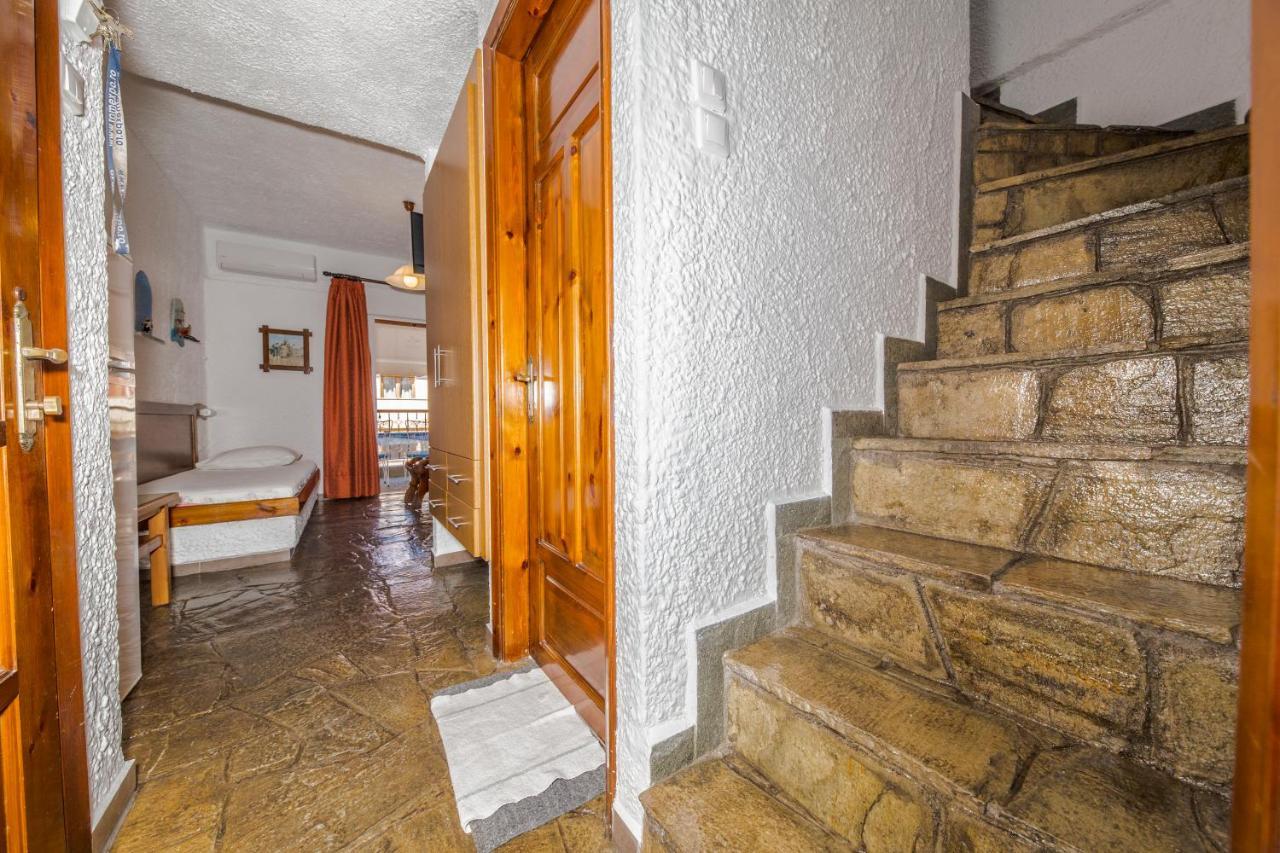 Haus Niko Apartments And Suites Néa Potídea Szoba fotó